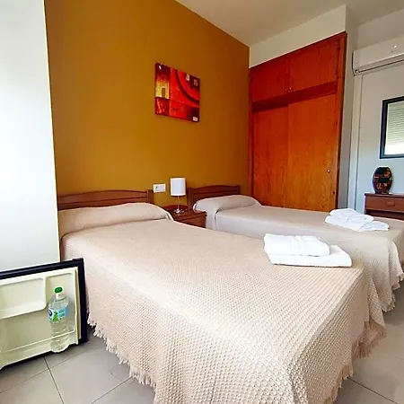 Neus Hotel
